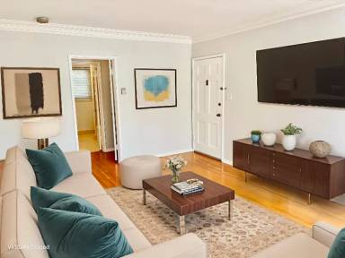 Main picture of 1273 N Crescent Heights Blvd