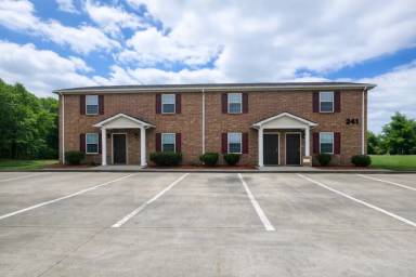 Main picture of 241 Executive Ave