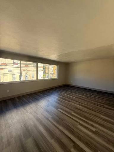 Main picture of 479 3rd Street