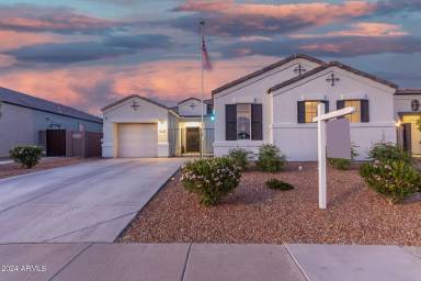 Main picture of 30078 W Indianola Ave