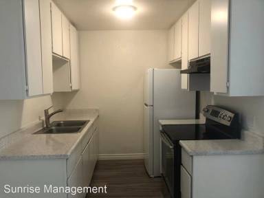 Main picture of 415 Grand Ave