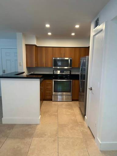 Main picture of 1275 Crystal Way