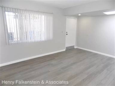 Main picture of 813 Bay View Ave