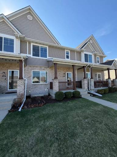 Main picture of 150 Cambridge Dr