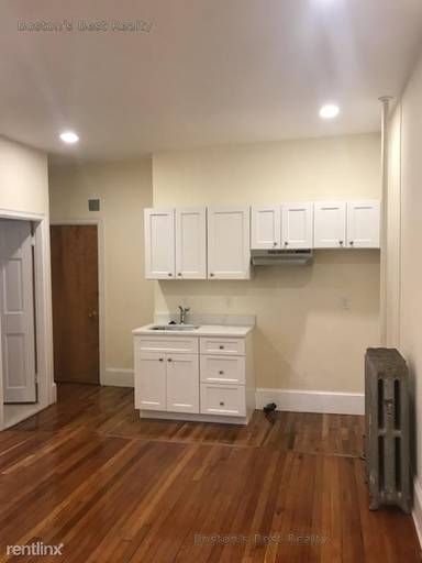 Main picture of 11 Englewood Ave