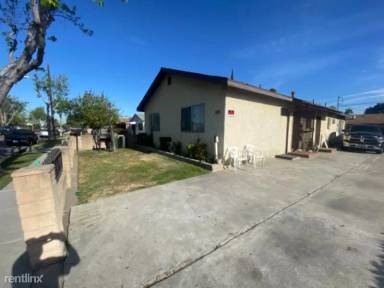 Main picture of 6587 Fry St