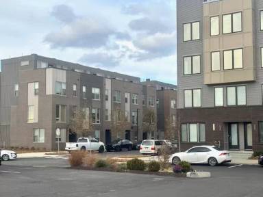 Main picture of 3012 Beachview Ln