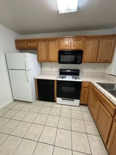Main picture of 602 Blue Mountain Way