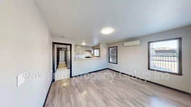 Main picture of 1235 30th St