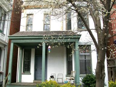 Main picture of Grace St. W. 1842 - 2