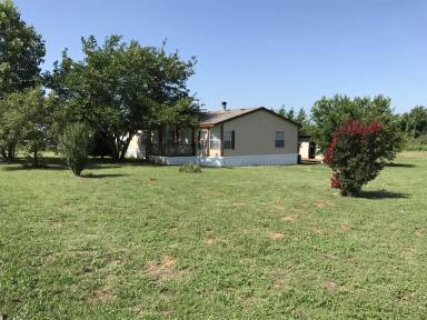 Main picture of 4613 Thomas Acres Rd
