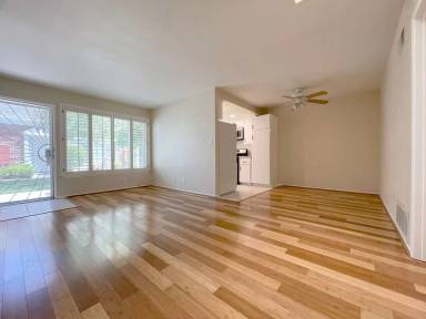 Main picture of 2414 Richmond Way