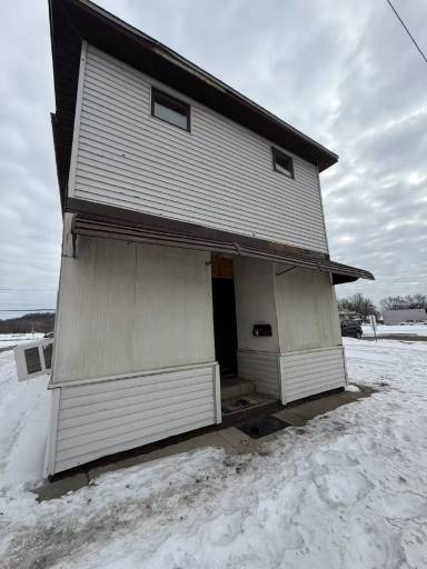 Main picture of 1340 Linden Ave
