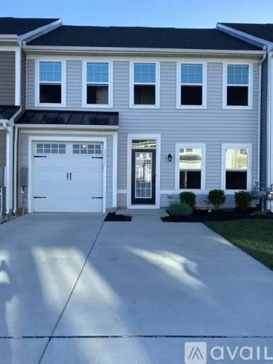 Main picture of 33111 Whitecap Ln