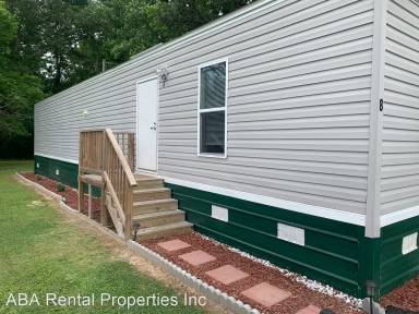 Main picture of 3745 Burgaw Hwy