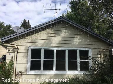 Main picture of 805 3rd Ave SW