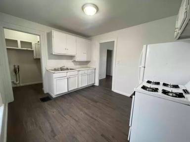 Main picture of 708 S Jackson St