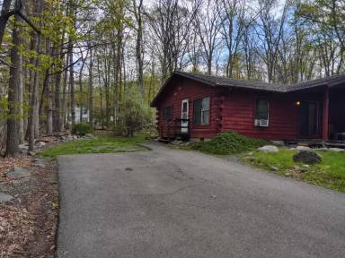 Main picture of 206 Sellersville Dr