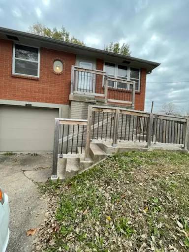 Main picture of 5311 NE Barnes Ave