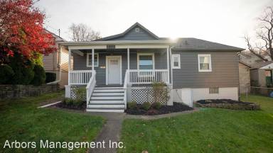Main picture of 850 7th Ave