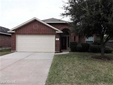 Main picture of 1118 Pear Tree Ln