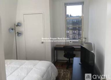 Main picture of 483 Beacon St