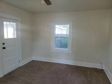 Main picture of 636 3rd Ave W