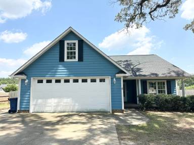 Main picture of 112 Harvest Ln