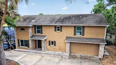 Main picture of 1625 Abrams Rd