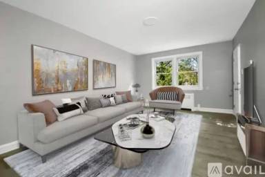 Main picture of 4901 Oxford Ave