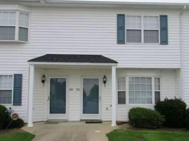 Main picture of Sterling Pointe Apartments