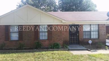 Main picture of 2531 Wellons Ave
