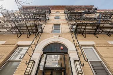 Main picture of 5111 Palisade Ave