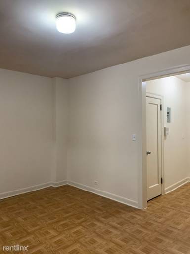 Main picture of 250 Fort Washington Ave