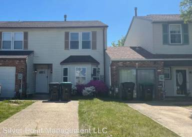 Main picture of 17 Hathaway Dr