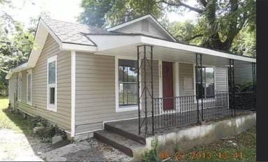 Main picture of 2122 W Wall St