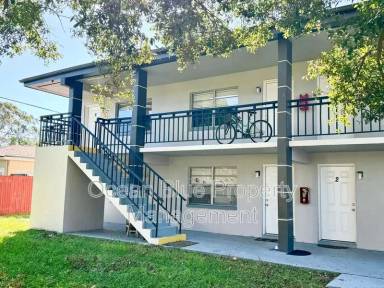 Main picture of 309 S Arcturas Ave