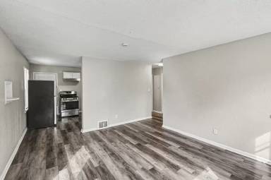 Main picture of 7036 Bellefontaine Ave