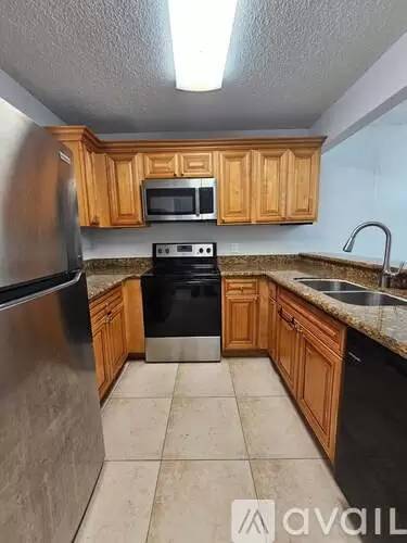 Main picture of 1453 Lake Crystal Dr