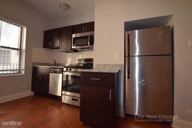 Main picture of 4555 N Malden St