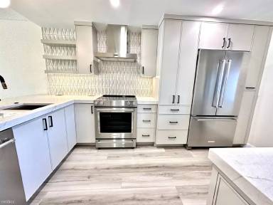 Main picture of 7300 Amberly Ln