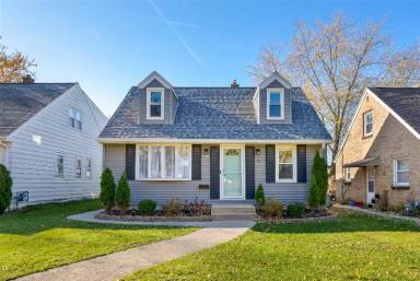 Main picture of 3035 N 89th St