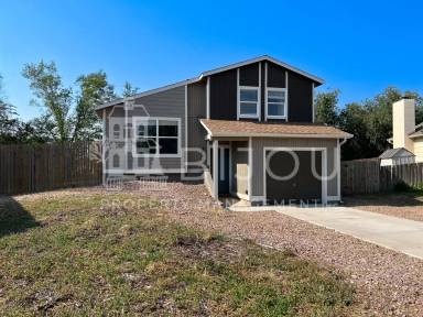 Main picture of 649 Autumn Pl