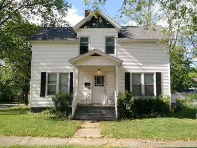 Main picture of 626 Forest St