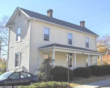 Main picture of 621 Progress St NE
