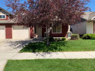 Main picture of 774 Forestglen Dr