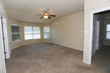 Main picture of 6506 Lionheart Park