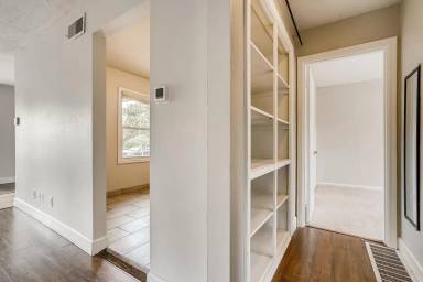 Main picture of 3222 NE 79th Ave