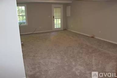 Main picture of 609 Holly Hill Dr