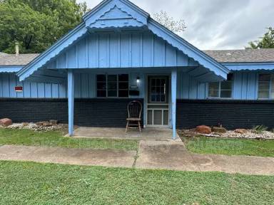 Main picture of 3904 S Hudson Ave